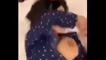 Wanita Tiongkok Digoyang Bercinta