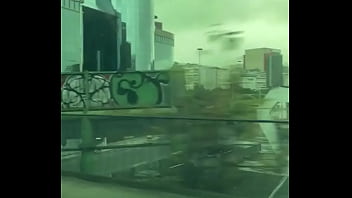 Gila, Gue Mau Gelandangan Tukang Ngefly Buat Dimanfaatin Selama Liburan. Kalo Gagal, Langsung Buka Muka Gue!