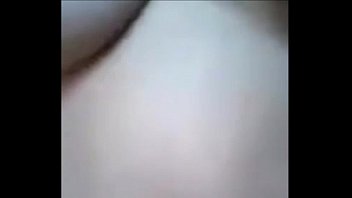 Gadis Asia Montok Dengan Payudara Besar Dan Indah Ditusupi Pov Di Memek Berbulu Lebat