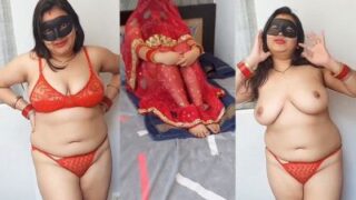 Bhabhi Genit Telanjang Bulat Di Depan Adik Ipar, Perlahan Melepas Sari Hingga Tak Tersisa