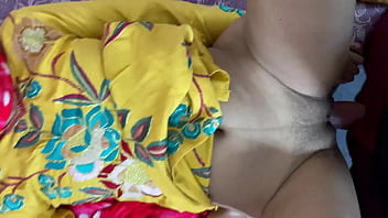 Bhabhi Ki Laal Jawani Bhadak Uthi Bade Lund Ko Dekh Kar