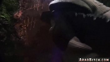 Ayah Arab Yang Menggoda Di Rumah Yang Tak Pernah Sepi