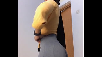 Goyang Tembem Bertudung