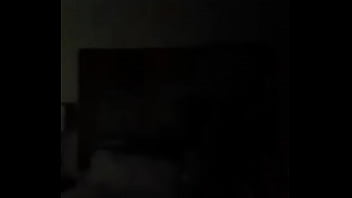 Gadis Tionghoa Berkulit Gelap Menggoda Di Kamar Tidur Bagian 2