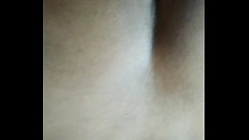 मराठी देसी आंटी के साथ ऑडियो सेक्स करते हुए हेडफोन पहनकर सुनो