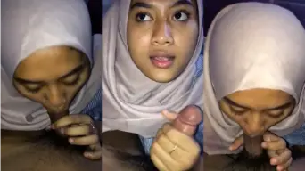 Jilbab Mengisap Kontol Hingga Ke Pangkal