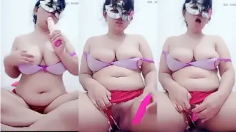 Live Streaming Cewek Abg Montok Mainin Toketnya