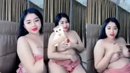Meychen Si Hot Host Bigo Dengan Payudara Besar Dan Tubuh Seksi