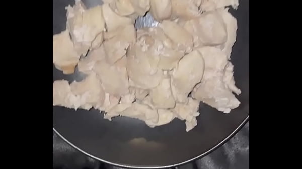 Ayam Dan Sayuran Di Dalam Memek Basah Seksi Perawan Cantik 18 Tahun-masturbasi Amatir Saudi Terbaik-fetish Makanan Mesum-putih Salju Arab-los Angeles-usa-2025-amerika Serikat-porno Arab
