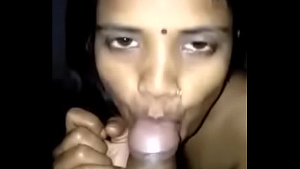 Malam Pertama Pengantin Desi Yang Menggairahkan