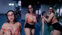 Miyabi Menggoda Di Kolam Renang Bersama Sahabat Mesra