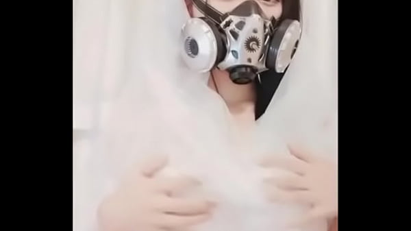 Gadis Oriental Menggoda Memuaskan Hasrat