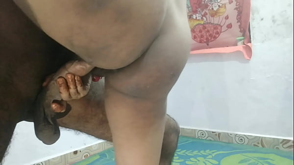 Bhabhi India Panas, Adegan Ranjang Seru Di Rumah