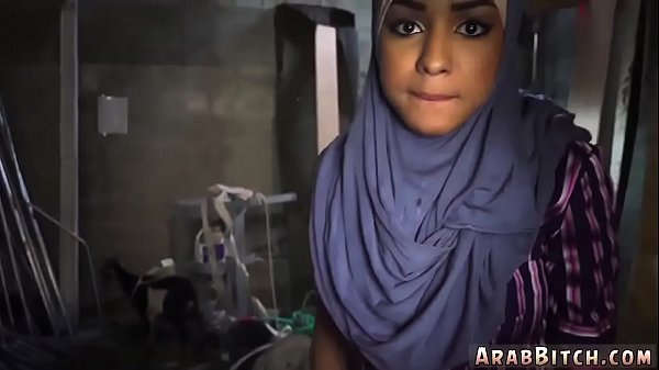 Gadis Arab Montok Dan Muslimah Jatuhkan Pantat Di Titik 23km