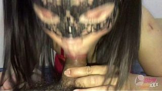 Istri Berpayudara Besar Untuk Hari Gaya Tiongkok