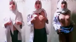 Gadis Smp Pulang Sekolah Buka Baju Di Depan Guru