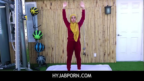 Hyjabporn – Tukang Fitnes Ngentotin Client Arab Eksotis