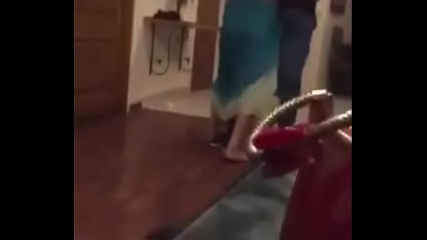 Tarian Telanjang Di Hotel, Lagu Hindi Bikin Makin Panas