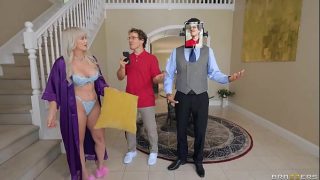 Pengganti Seksi – Kay Carter / Brazzers / Tonton Lengkap Di Www.zzfull.com/quality
