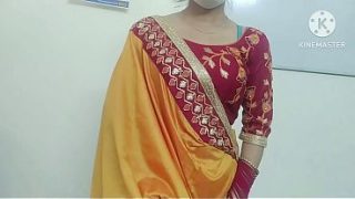 Jija Ki Jawani Sali, Lund Ki Pyaasi Machal Rahi Hai