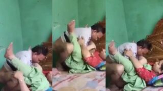 Aunty Bayar Kontrakan Sama Kontol Tuan Tanah.