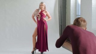Brazzers – Cewek Model Paling Hot, Sange Abis