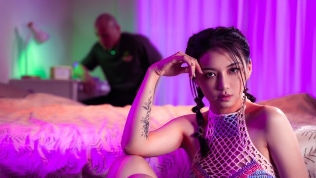 Tim Teamskeet, Si Cewek Asia Kencang Banget, Suara Minta Ampun
