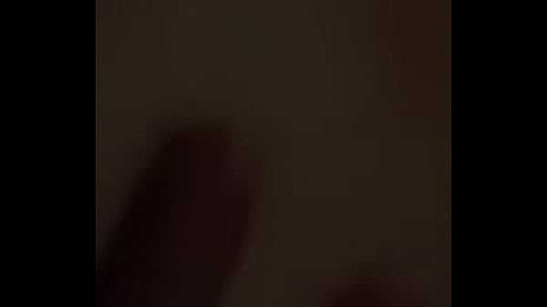 Ngentot Sambil Ngintip, Pantatnya Ngangkat Minta Kontol