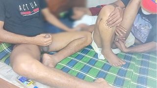 Step Bocah Baru Nikah Sama Kakak Tiri, Main Di Kamar Sambil Ngelus-ngelus, Bikin Basah.