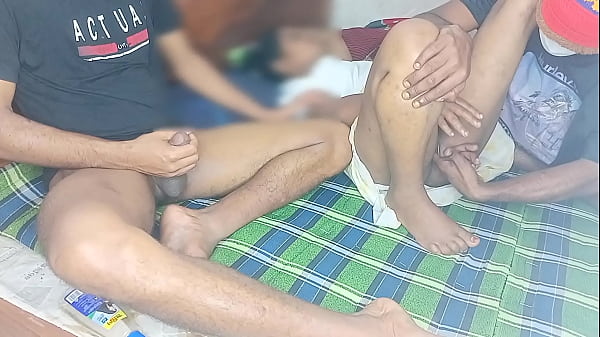 Step Bocah Baru Nikah Sama Kakak Tiri, Main Di Kamar Sambil Ngelus-ngelus, Bikin Basah.