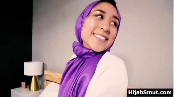 Gadis Arab Berhijab Ngewe Diam-diam Tanpa Izin Orang Tua