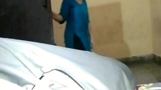 Bhabhi Bantu Devar Main Tangan Basah, Makin Panas Di Video India