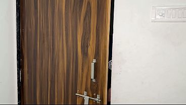 Kakak Tiri Gantikan Posisi Pacar Yang Hilang, Malam Itu Dia Penuhi Semua Hasratku.